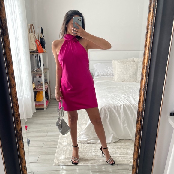 LOVERS AND FRIENDS Hayes Mini Dress in Magenta Pink - Picture 1 of 7